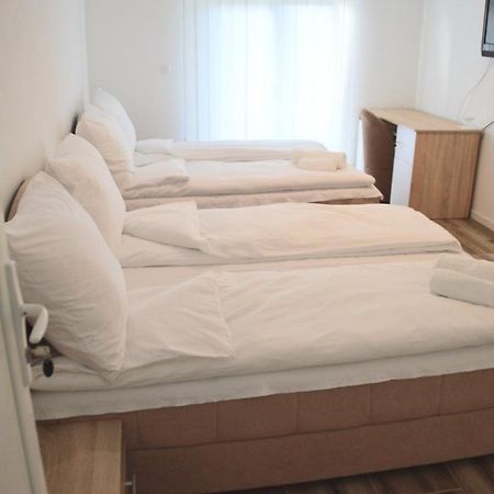 Motel Bella Ljesevo Ngoại thất bức ảnh
