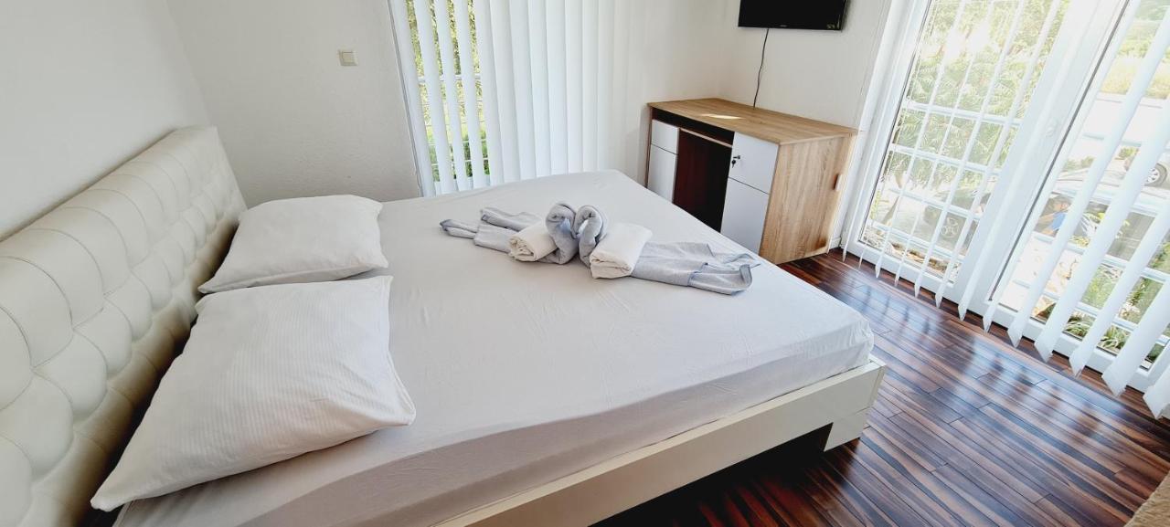 Motel Bella Ljesevo Ngoại thất bức ảnh